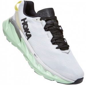 「HOKA」の画像