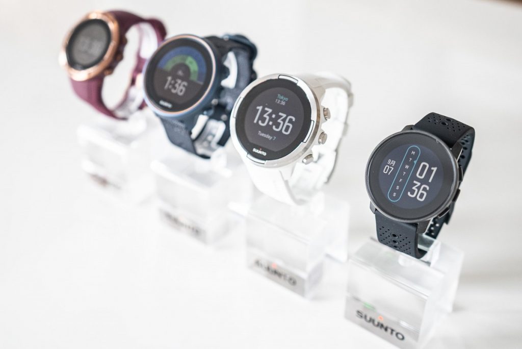 ＳＵＵＮＴＯ　AMBIT2R ランニング用ウォッチ Amazon.com : SUUNTO Ambit2 R Sports Watch, White : Sports