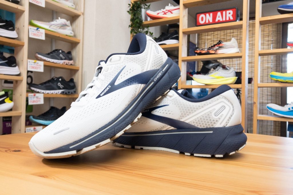 ブルックス　ランニングシューズ　ゴースト14 レビュー】Brooks ゴースト 14｜ともらん！
