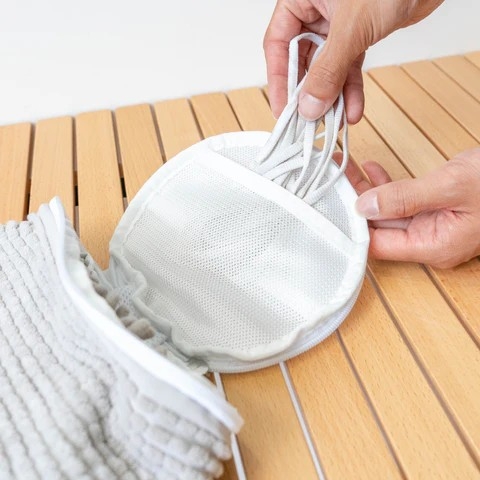 「ランニングシューズ洗っていますか？　洗うことのメリットやおすすめの洗濯アイテムをご紹介！」の画像