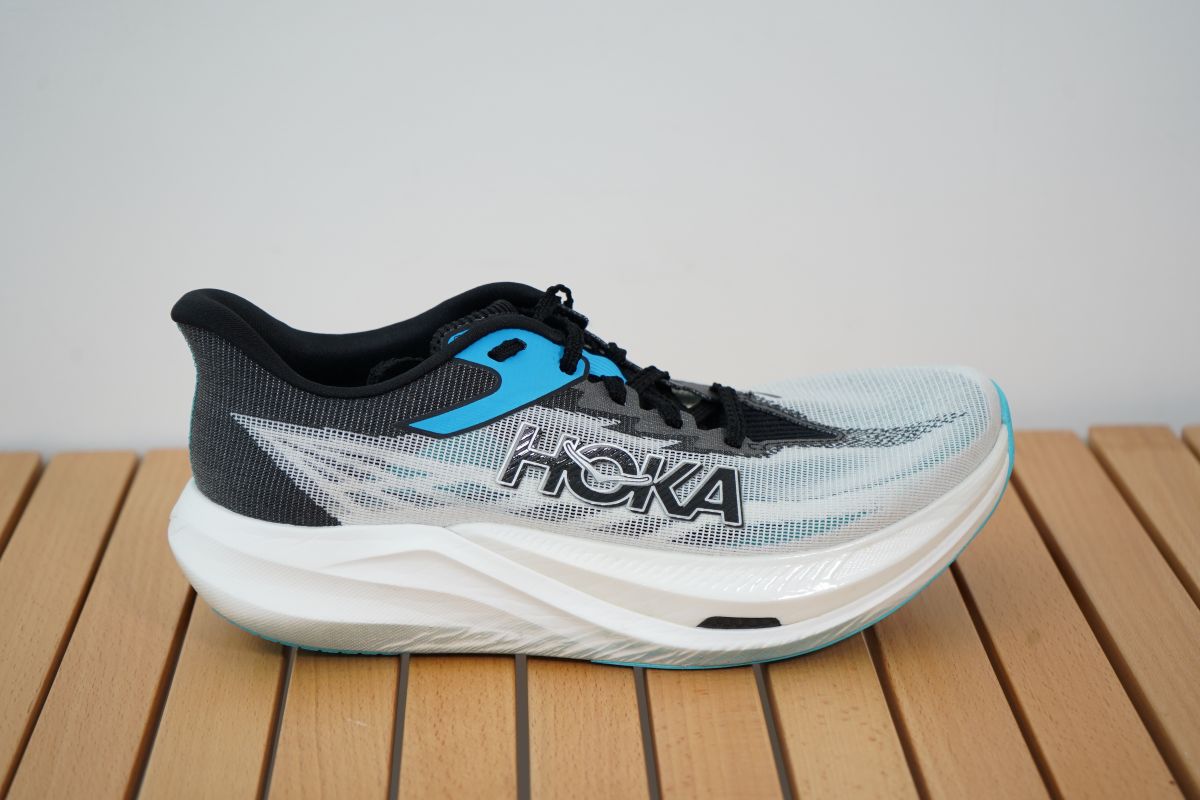 「HOKA『Rocket X 3』前作から大幅アップデート！　扱いやすさが魅力のカーボンシューズ」の画像