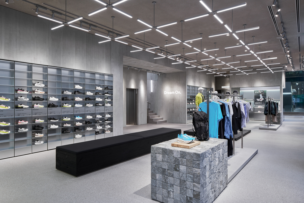 「On（オン）の旗艦店『On Flagship Store Tokyo Ginza』オープン！世界で2番目に大きなOnの直営店に」の画像