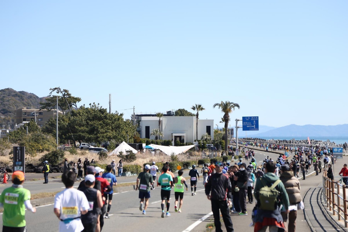 「静岡市の絶景を駆け抜ける！『静岡マラソン2026』10月2日（木）からエントリー受付開始」の画像