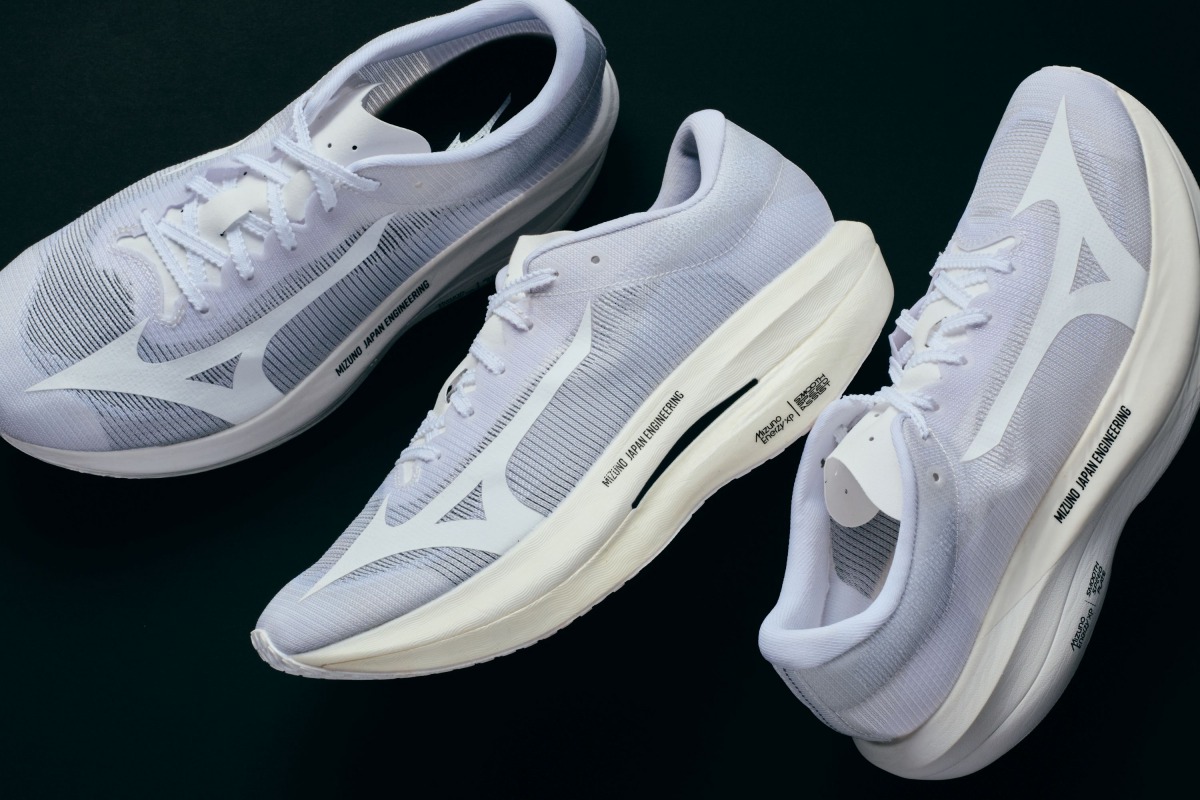 「ミズノ新作次世代レーシングシューズ3モデルのPROTOTYPEの詳細が判明。約137gの軽量レーシングシューズに注目集まる」の画像