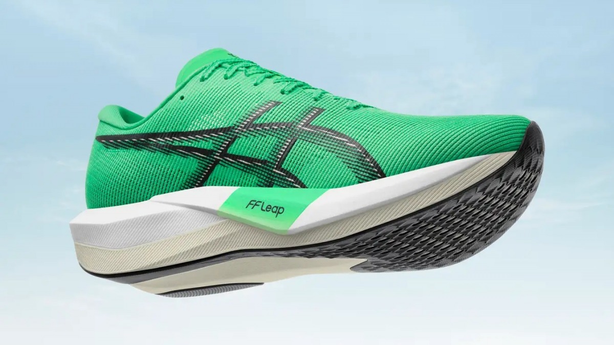 「アシックス最新作『MAGIC SPEED 5』発表!挑戦を鼓舞するシューズコレクション『EKIDEN Pack(エキデンパック)』発売決定」の画像