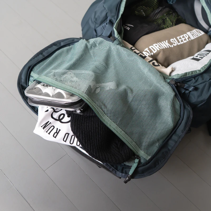 「「旅ラン・海外マラソンでは何をもって行けばいい？」遠征時におすすめのアイテム5選！リカバリーウェアからアプリまで紹介」の画像