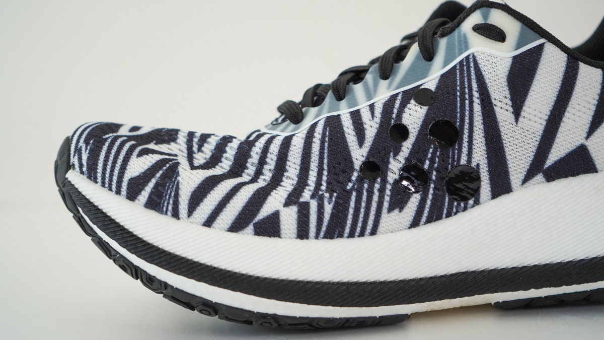 「CRAFT（クラフト）『Pacer 2』徹底レビュー！デザイン性と機能性を備えた次世代ランニングシューズ」の画像