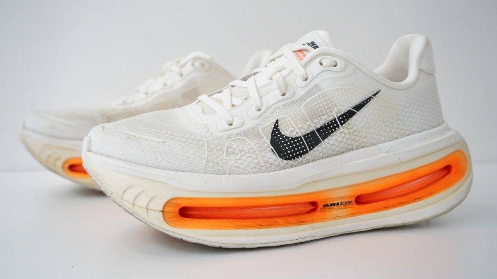 ナイキ『ボメロ プレミアム』徹底レビュー！ナイキのロードランニング