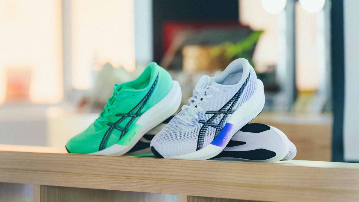 「アシックス新作シューズ『MAGIC SPEED 5(マジックスピード 5)』の魅力を体感。初めてカーボンプレート搭載シューズを履くランナーでも扱いやすいオススメな1足」の画像