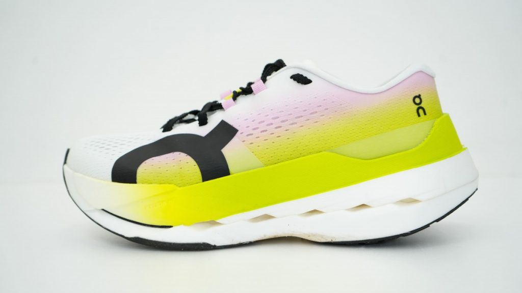 On（オン）『Cloudboom Max』徹底レビュー！最大級のクッションと高