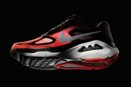 「ナイキ新作『ストラクチャー プラス』発表、アシックス『マジックスピード 5』発売など……(12/7〜12/13)【今週のランニングニュース】」の画像