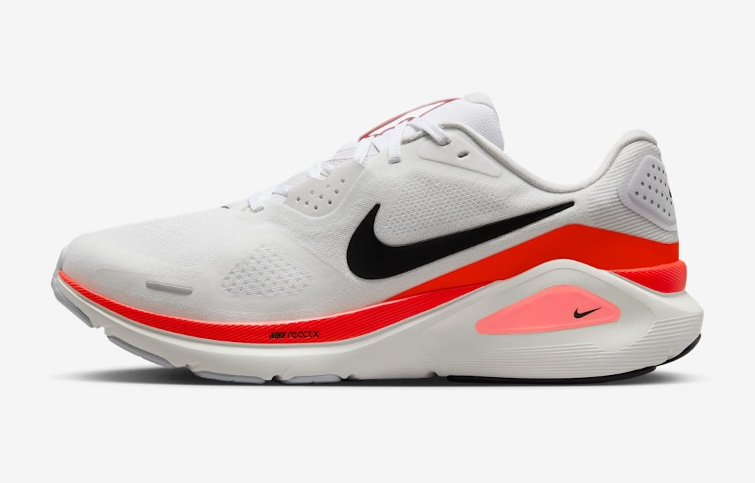 「ナイキ新作『ストラクチャー プラス』を発表!安定感と楽しく走りたくなる機能が満載の1足」の画像