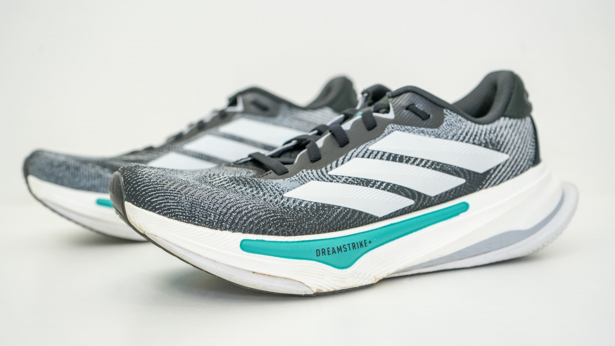 「アディダス『スーパーノヴァ プリマ 2』徹底レビュー！増量したクッションと快適なフィット感で、日々のランニングに寄り添う一足」の画像