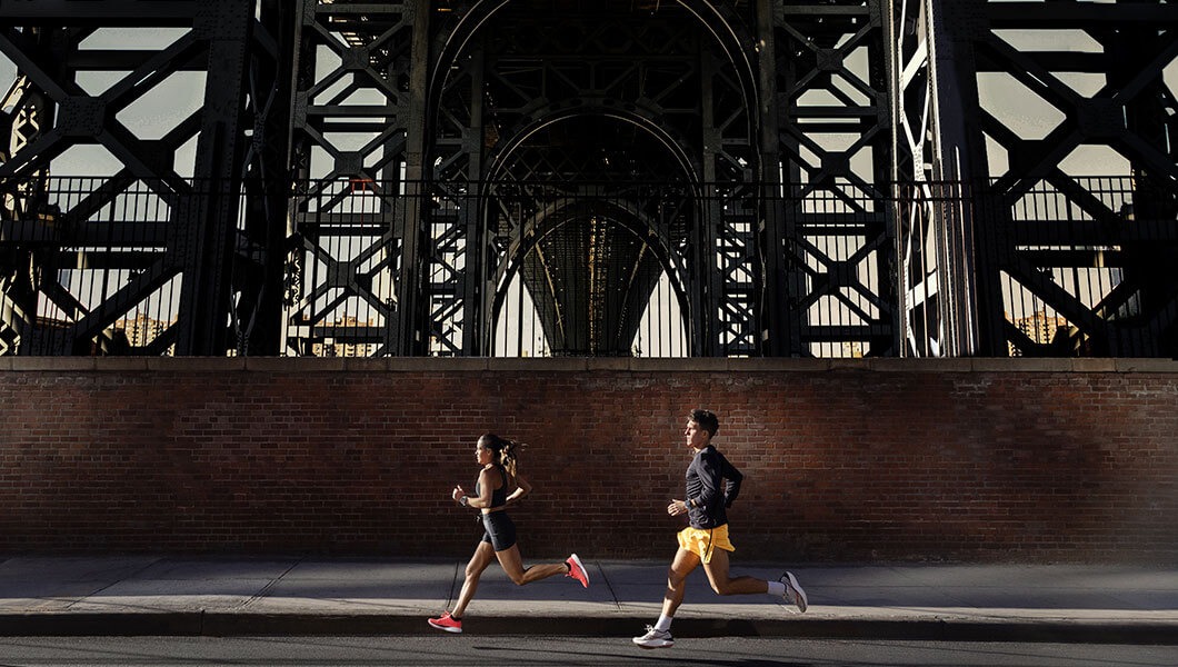 「【2025年最新】GARMIN(ガーミン)のおすすめGPSランニングウォッチ5選!」の画像