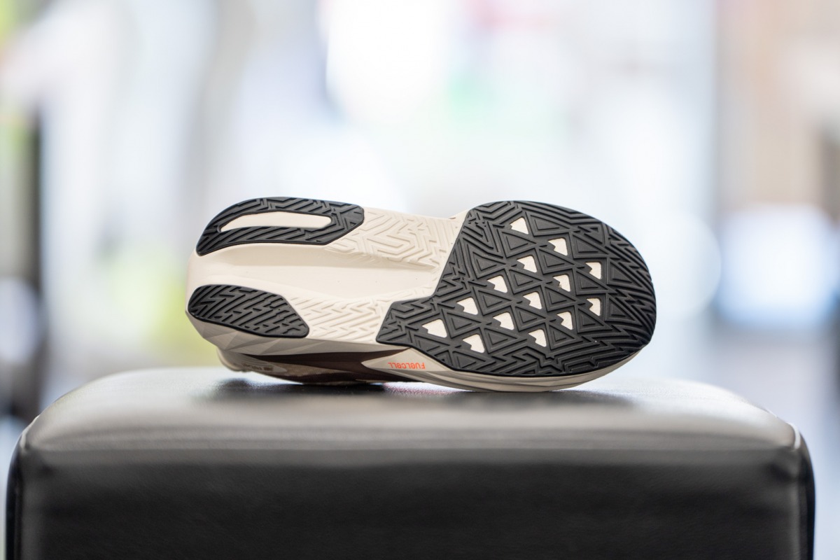 「ライバルフライ4、フューエルセルレベルv5……スポーツ店員が選ぶ「2025年ベストシューズ」は？」の画像