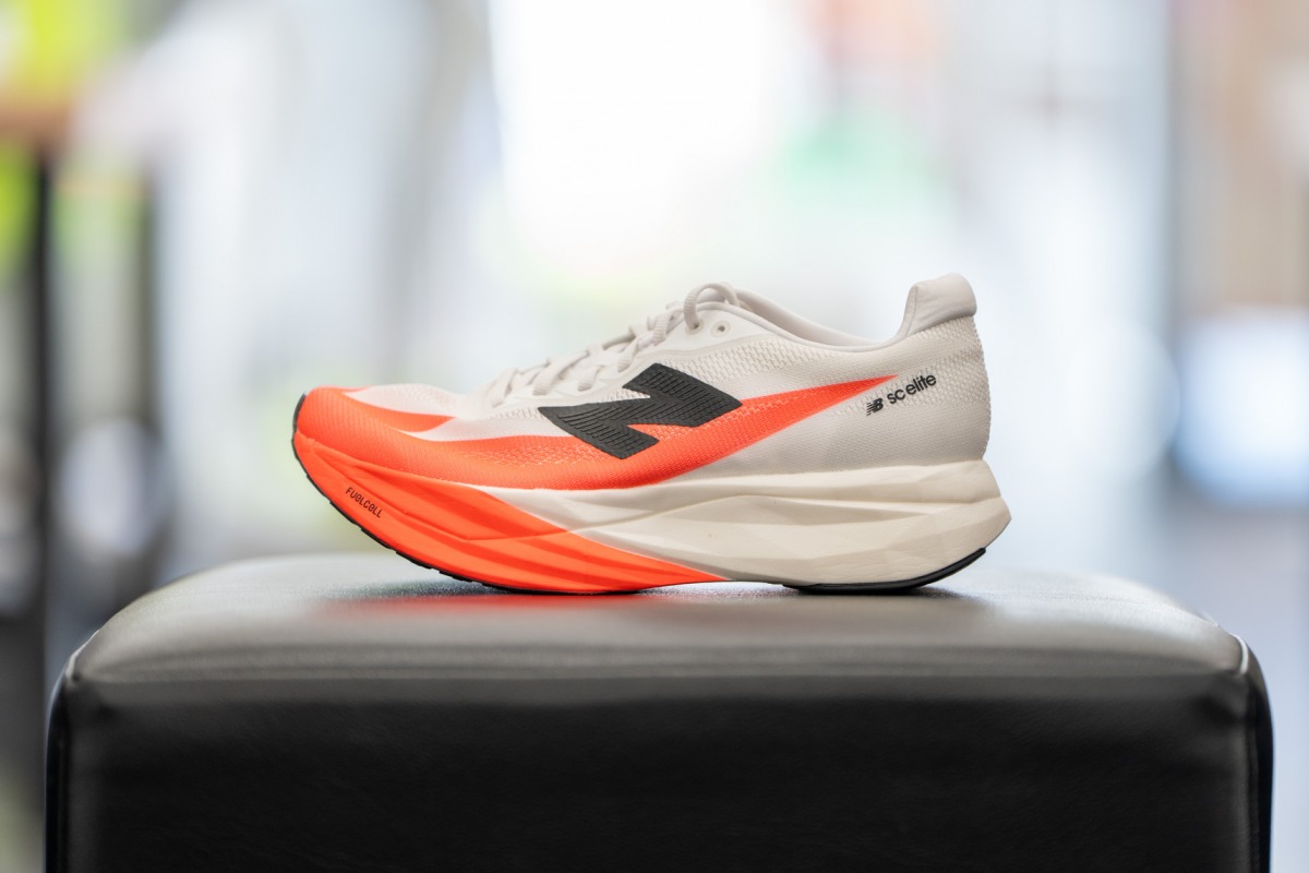 「ライバルフライ4、フューエルセルレベルv5……スポーツ店員が選ぶ「2025年ベストシューズ」は？」の画像