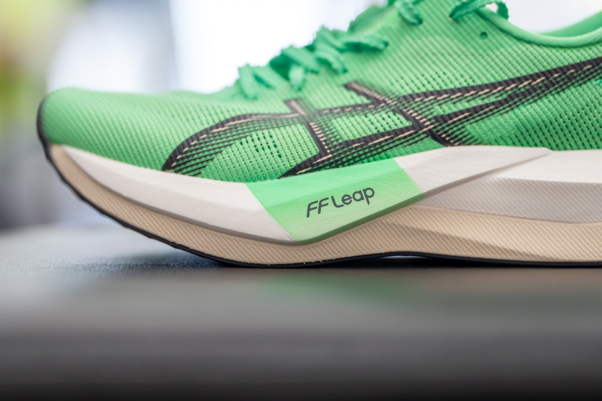 「ライバルフライ4、フューエルセルレベルv5……スポーツ店員が選ぶ「2025年ベストシューズ」は？」の画像