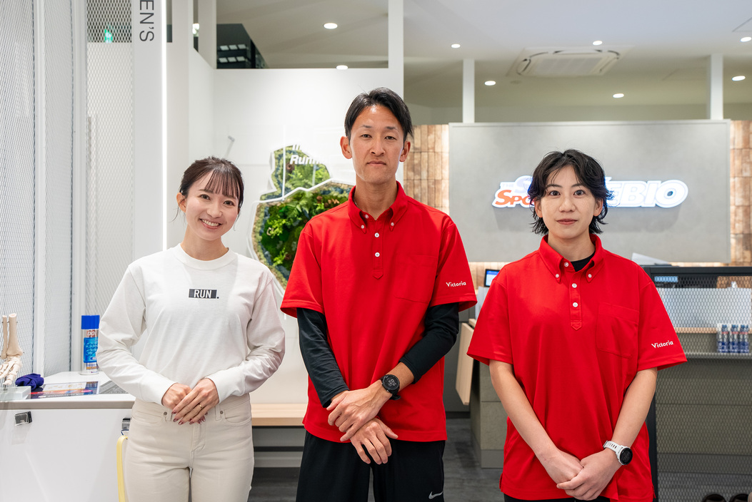 「ライバルフライ4、フューエルセルレベルv5……スポーツ店員が選ぶ「2025年ベストシューズ」は？」の画像