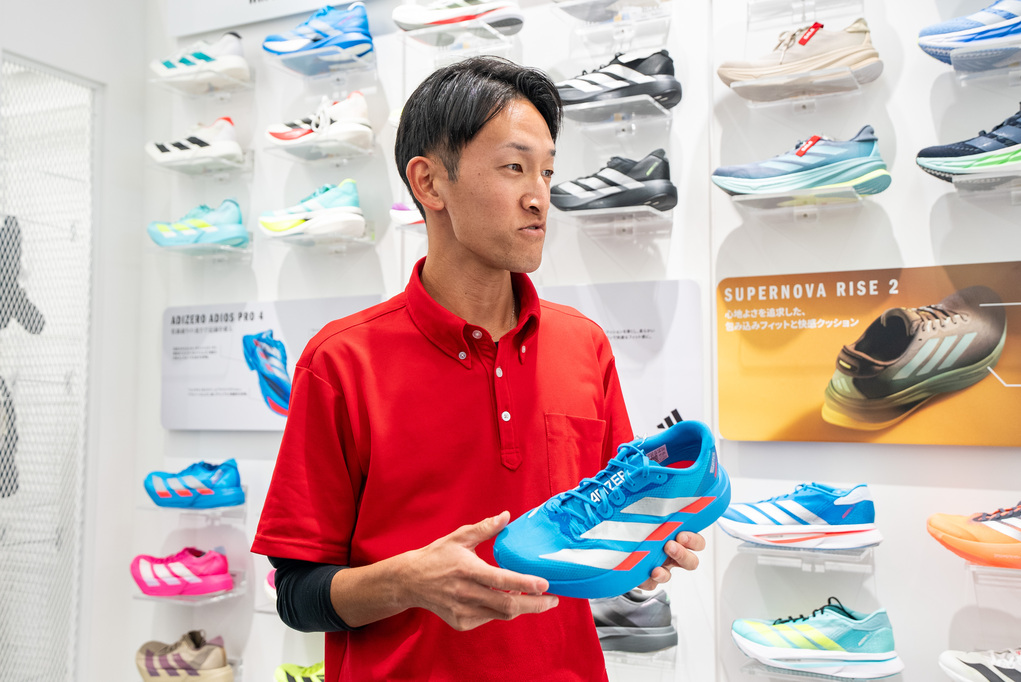 「ライバルフライ4、フューエルセルレベルv5……スポーツ店員が選ぶ「2025年ベストシューズ」は？」の画像