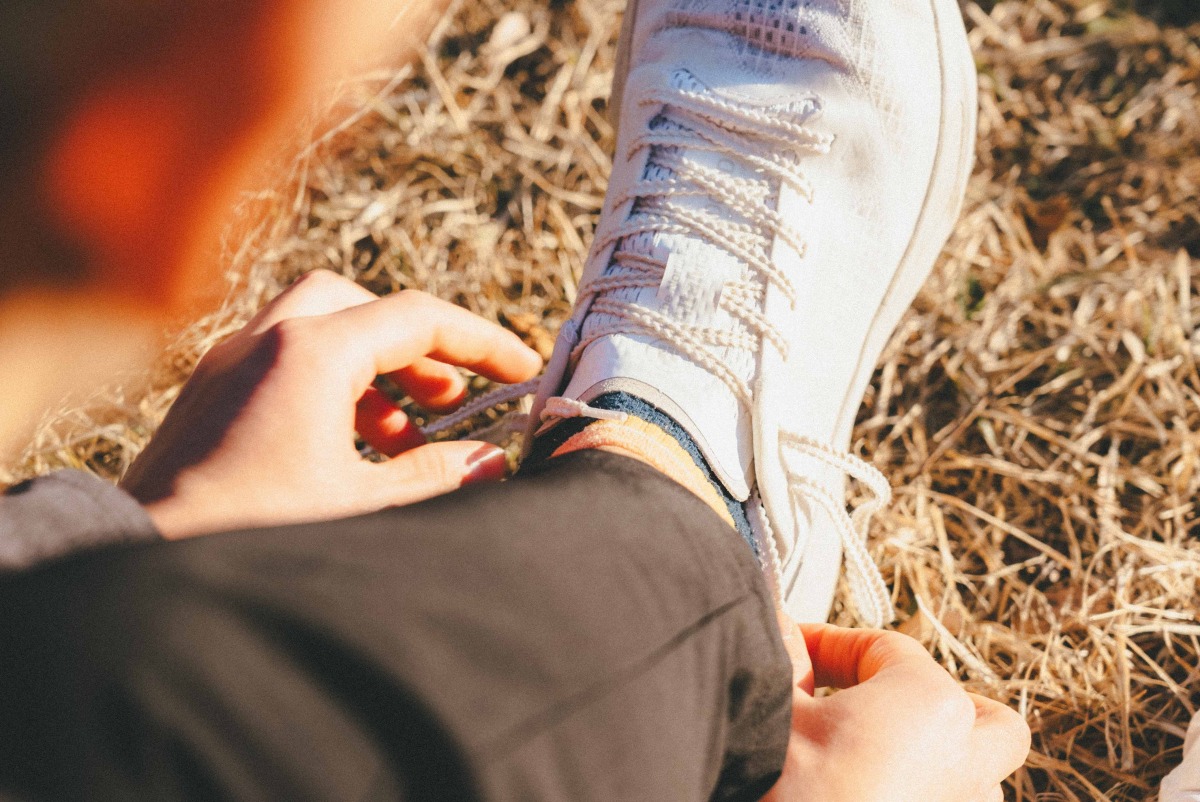 「フィット感が劇的に変わる靴紐の結び方とは？ランニングシューズの正しい履き方を徹底解説」の画像