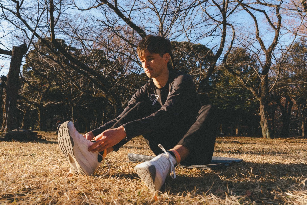 「フィット感が劇的に変わる靴紐の結び方とは？ランニングシューズの正しい履き方を徹底解説」の画像