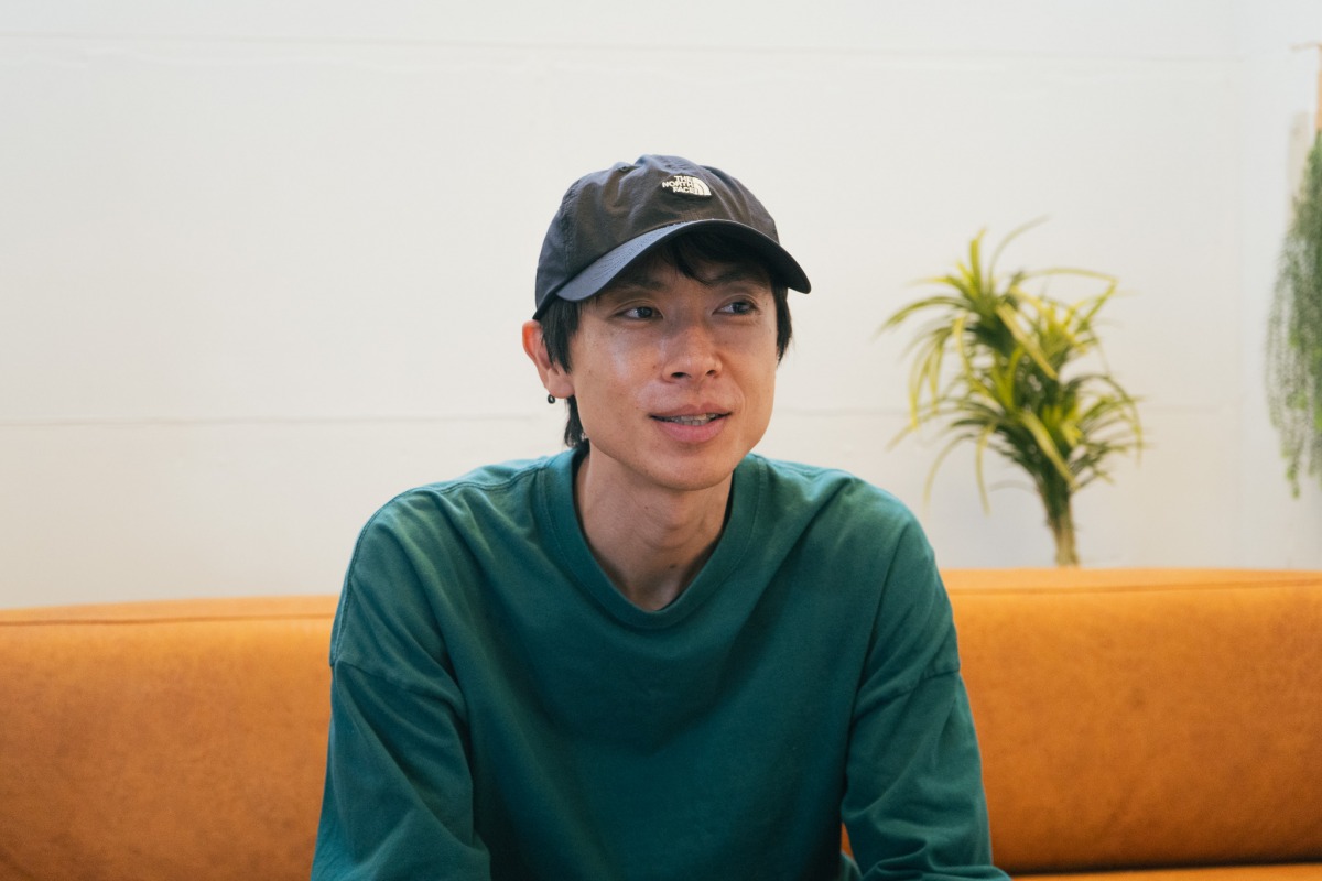 「「自分に合うランニングシューズを見つけるために走っている」 シューズレビューを発信するサブ3ランナーが明かす継続のモチベーション」の画像