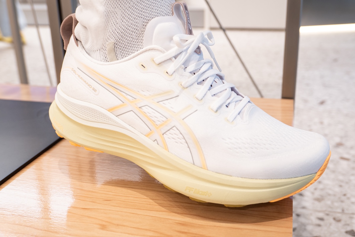 「アシックスのカテゴリー別おすすめランニングシューズを徹底解説！【STABILITY編】」の画像