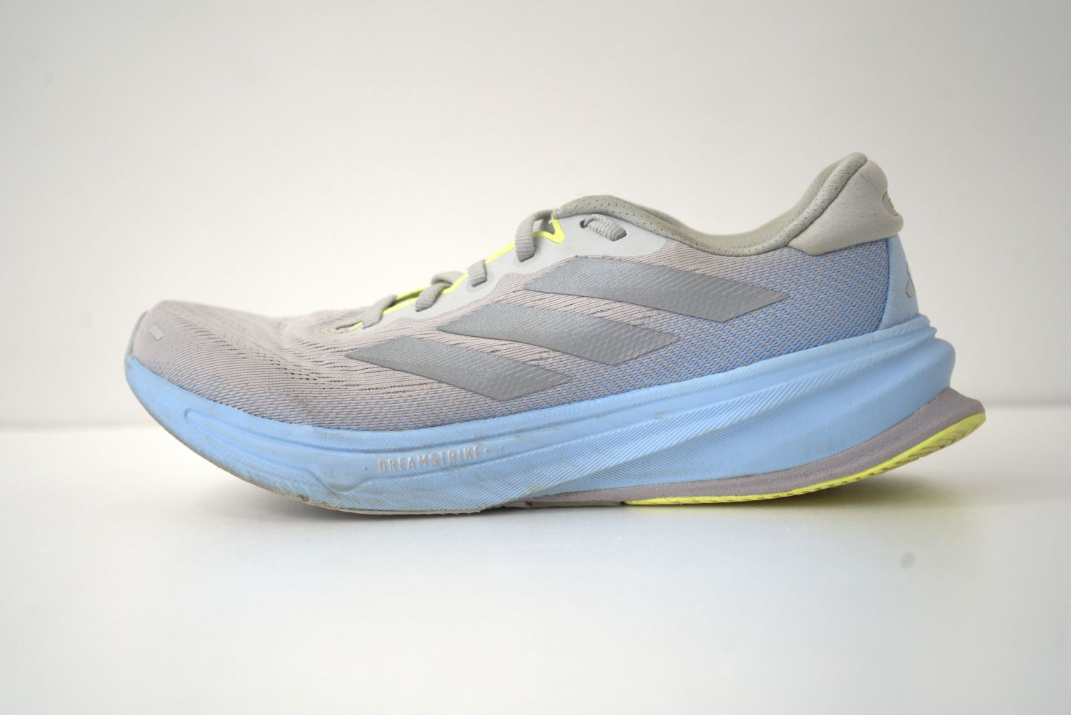 「GT-2000、ボメロ、クリフトン……2026年に走り始めたい方におすすめシューズ5選！」の画像