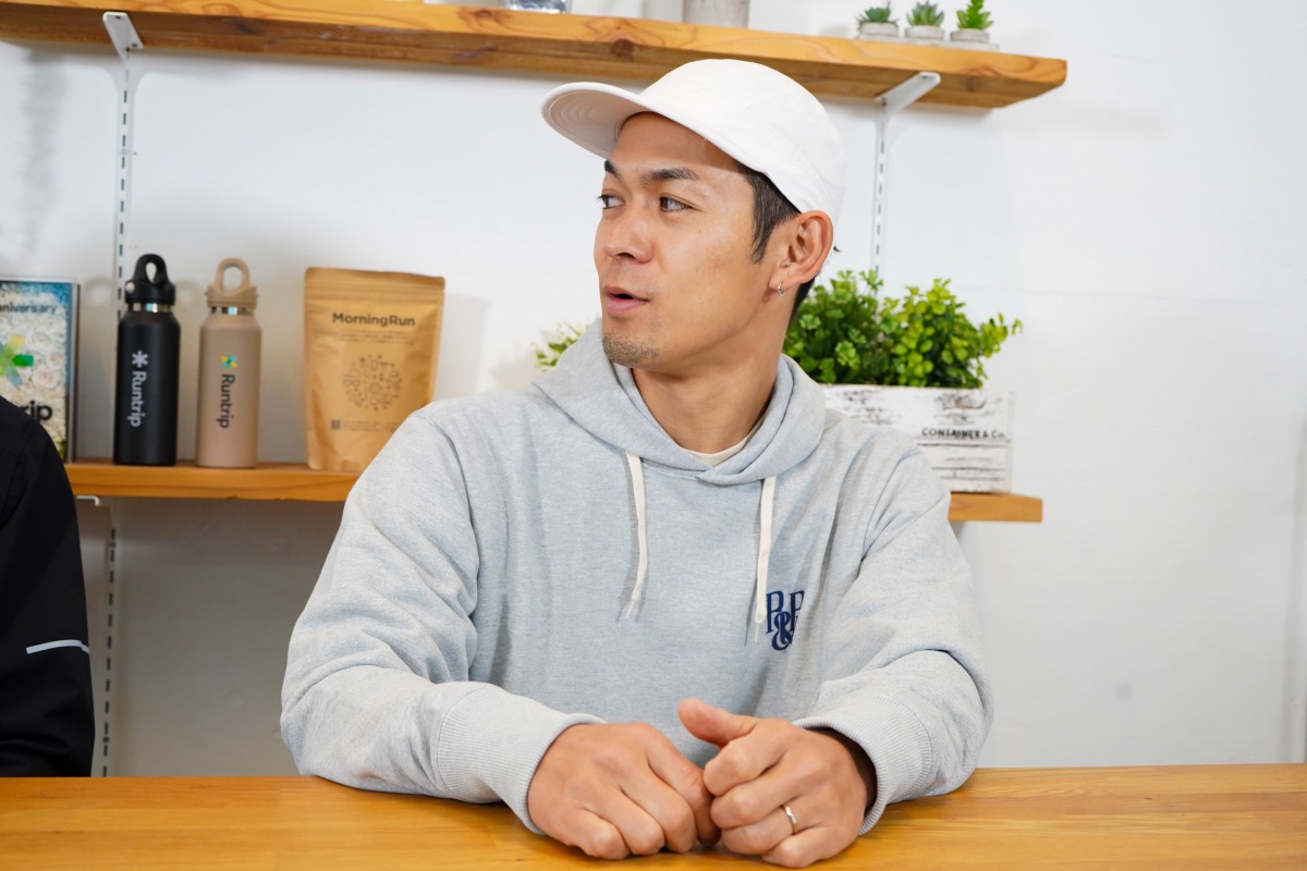 「楠康成選手が愛用するブルックスのランニングシューズとは?ドリルとギアで練習を積み重ねる「教えて!あなたのスタメンシューズ」楠選手編」の画像