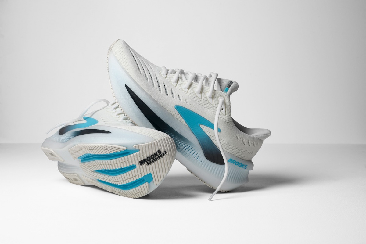 「ブルックス最新シューズ「Glycerin MAX 2」が登場！上質なやわらかさを追求したクッションモデルがさらに進化」の画像