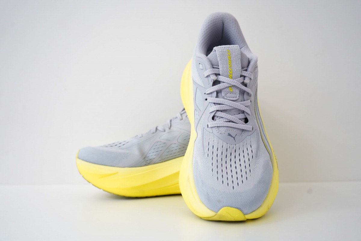 「プーマ『マグマックス ニトロ 2』徹底レビュー！耐久性に加え、軽反発と安定性を両立した一足」の画像