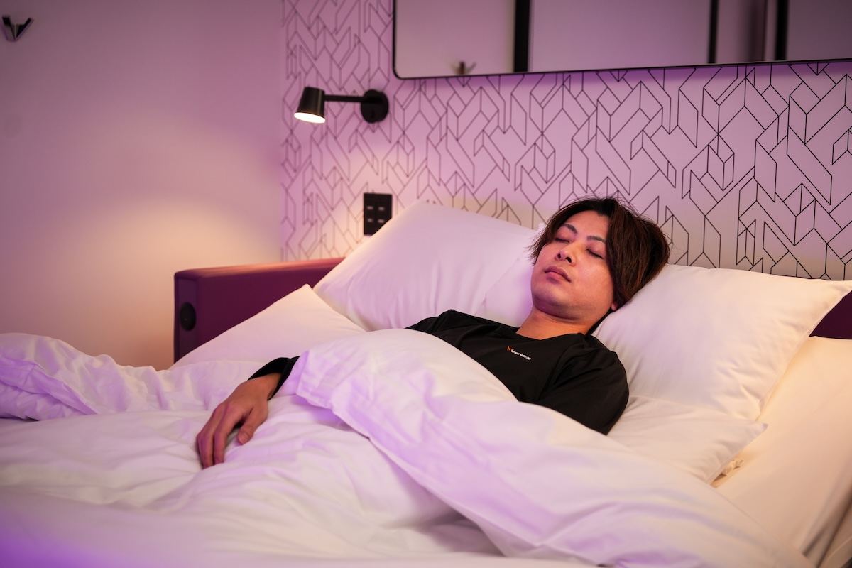 「東京マラソン 2026出⾛ランナー向け特別宿泊プランをデザインホテル「YOTEL 東京銀座」が発表。リカバリーウエアのプレゼント特典も」の画像
