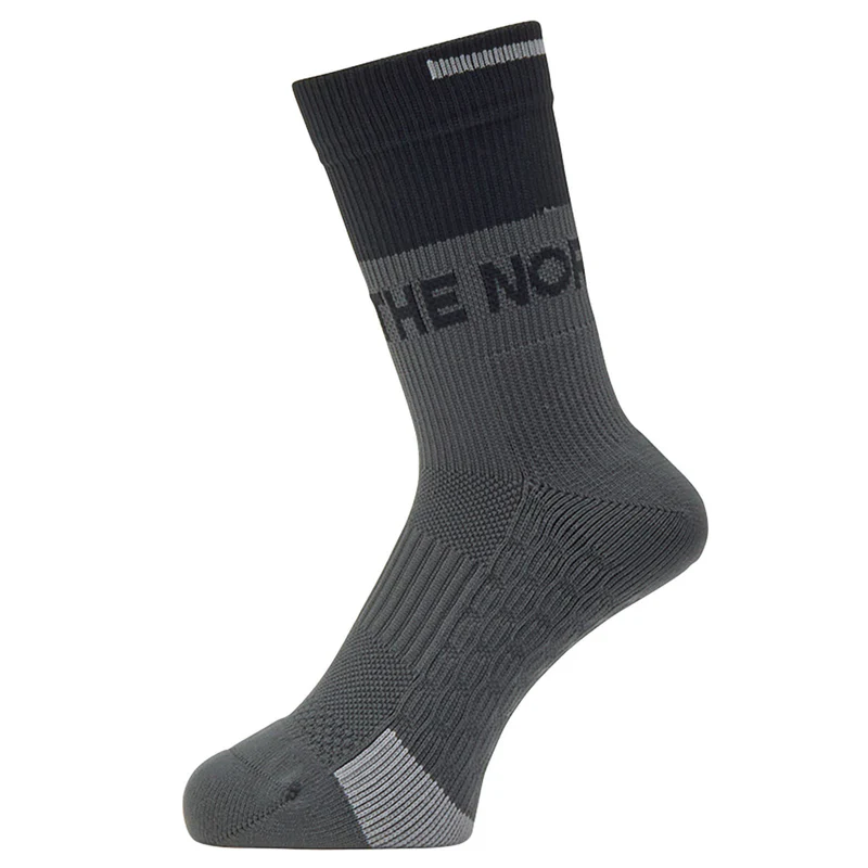 「【THE NORTH FACE（ノースフェイス）】通勤からトレランまで幅広いシーンで活躍シューズ・アパレルが勢ぞろい！『Runtrip Store』新入荷＆新色モデル特集」の画像