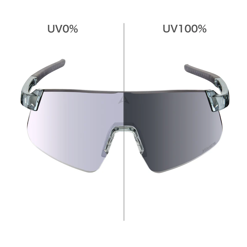 「ランナーのバッグには何が入っている?遠征時の持ち物を公開『What's in my bag?』Runtrip編集部・ヤーリー編」の画像