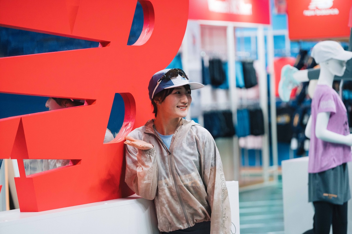 「ニューバランスが「名古屋ウィメンズマラソン 2026」マラソンEXPO会場限定モデルの『Fresh Foam X 860 v15』を発売！」の画像