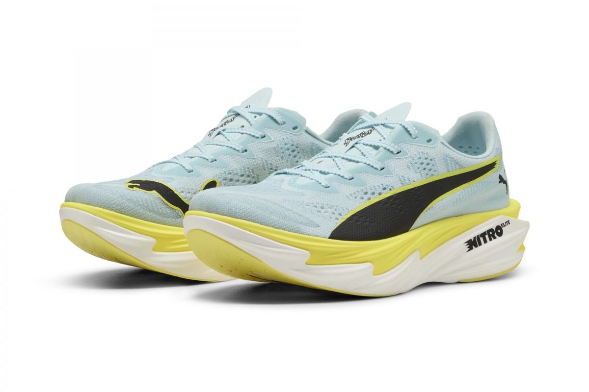 「さらに軽量化したプーマのレースシューズ「ディヴィエイト ニトロ エリート 4」。箱根駅伝ランナーも「軽さが全然違う」と絶賛」の画像