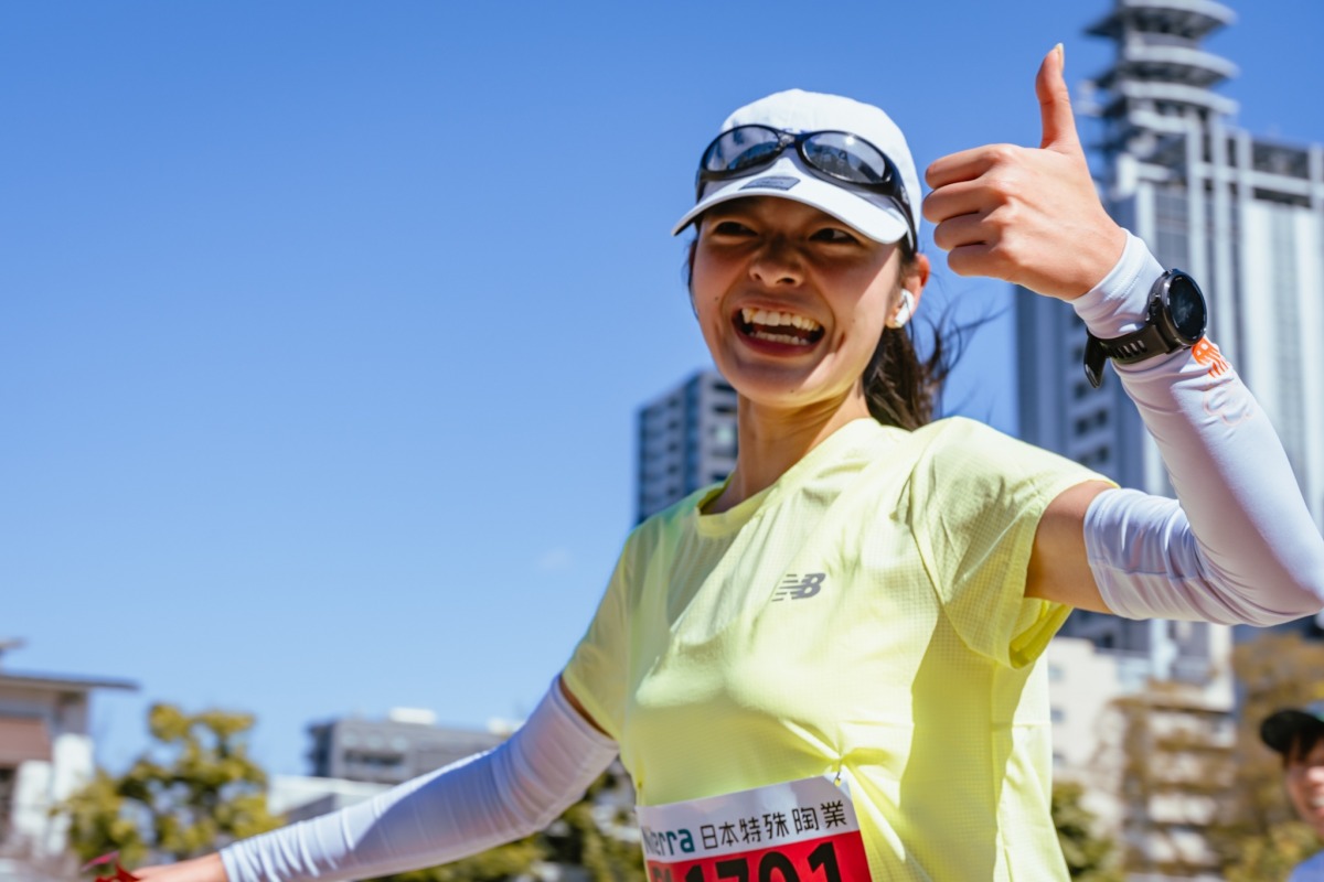 「女性ランナーの祭典『名古屋ウィメンズマラソン2026』出走レポート!笑顔で走り抜けたモデル・一絵さんのサブ4挑戦記」の画像
