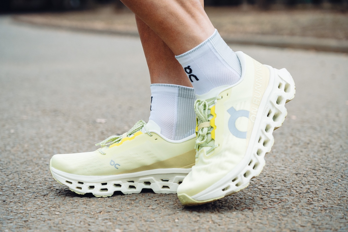 「さらに進化を遂げた“THE・Onシューズ”のCloudmonster 3とCloudmonster 3 Hyperの違いは？履き分け方を徹底解説」の画像