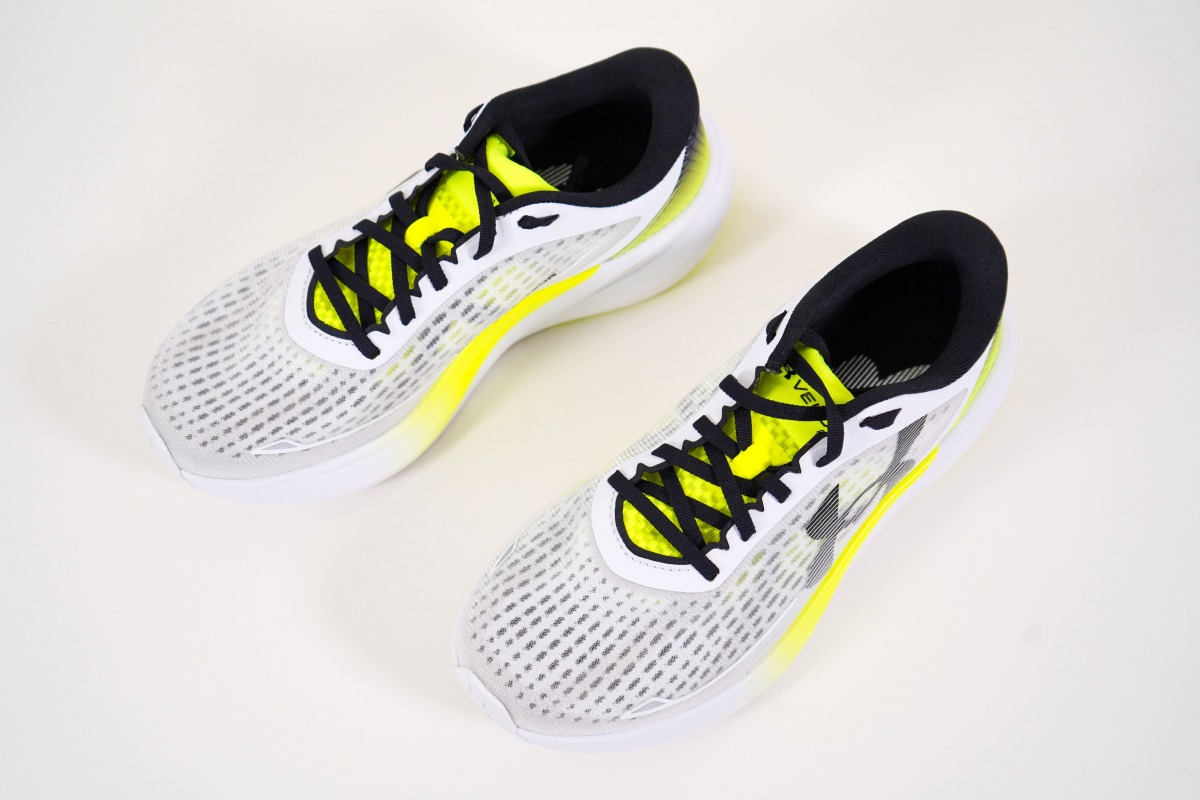 「アンダーアーマー『UA ベロシティ ディスタンス』&『ペース』徹底レビュー！デイリートレーナー2モデルを徹底比較」の画像