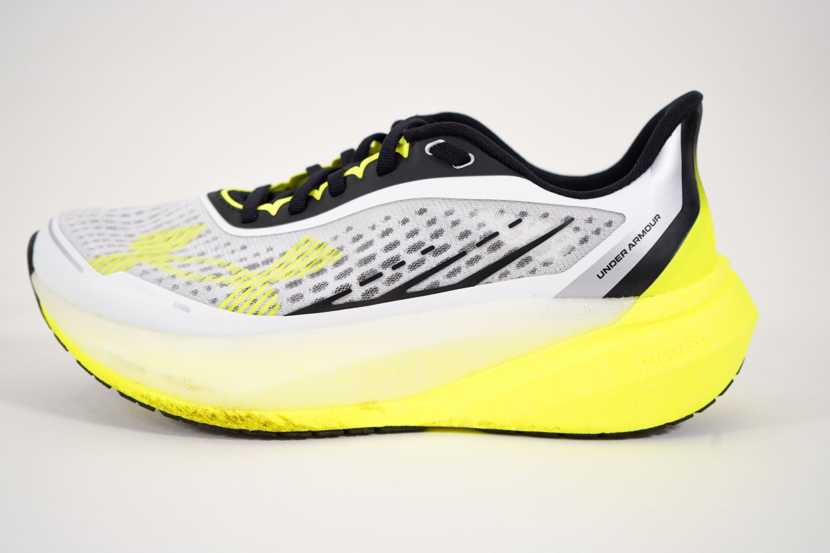 「アンダーアーマー『UA ベロシティ ディスタンス』&『ペース』徹底レビュー！デイリートレーナー2モデルを徹底比較」の画像