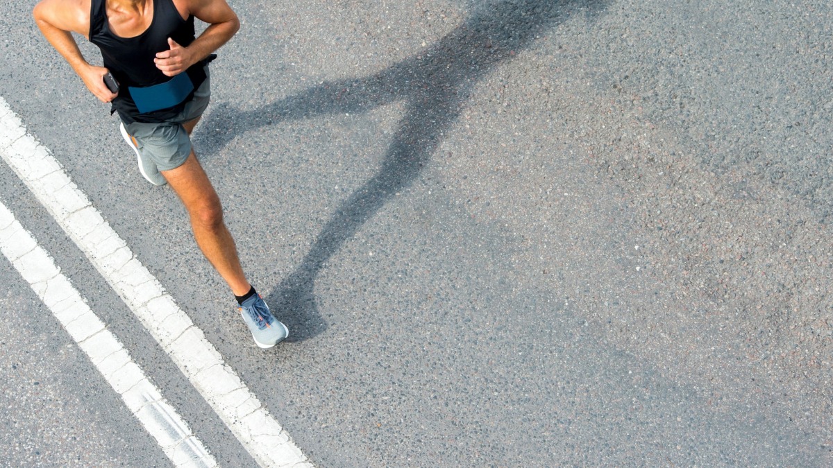 「ラヴィット福男2026＆27時間TV100km優勝！注目の芸人ランナー、モシモシ・いけさんにインタビュー」の画像