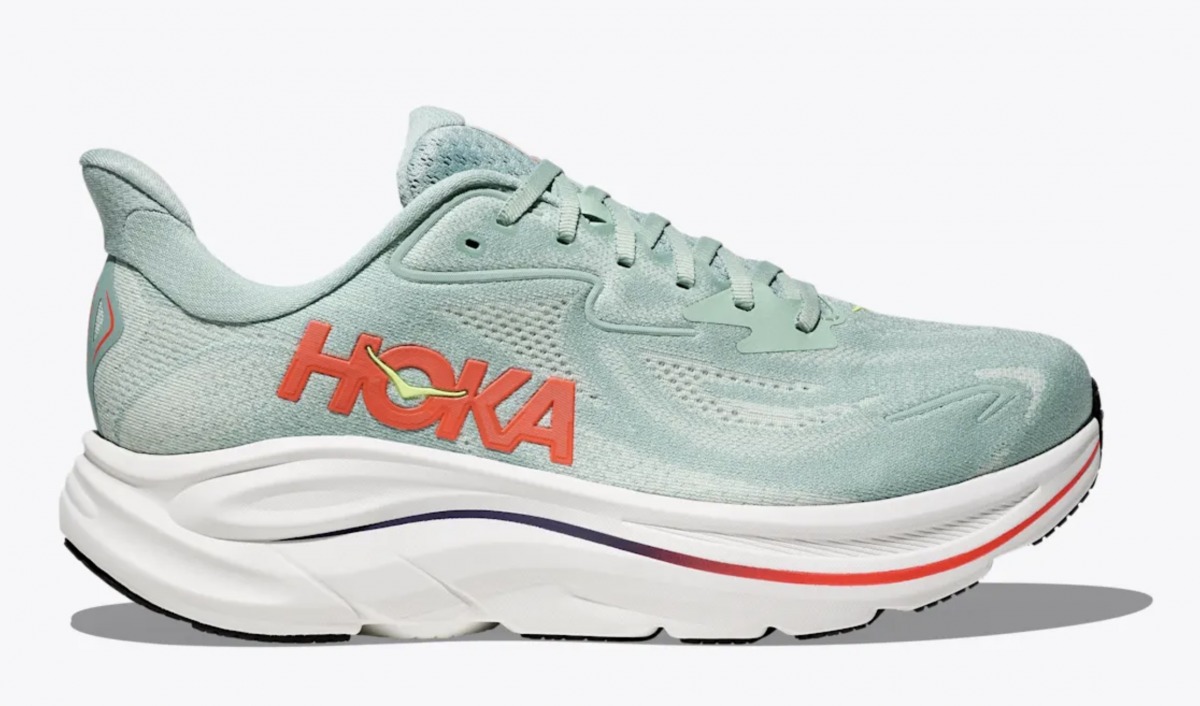 「フルマラソン2時間45分26秒＆テレビでも活躍！「教えて！あなたのスタメンシューズ」モシモシ・いけさん編」の画像