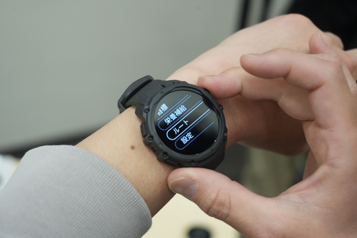 「日常生活からトレイルランニングまで対応！ポラールの新作ランニングウォッチ『Street X』登場」の画像