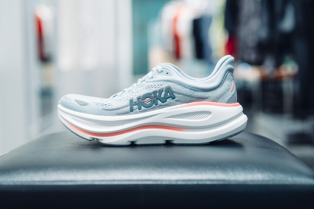 「【2026年春】スポーツショップ店員が厳選！ランニング初心者におすすめのシューズ＆アイテム5選」の画像