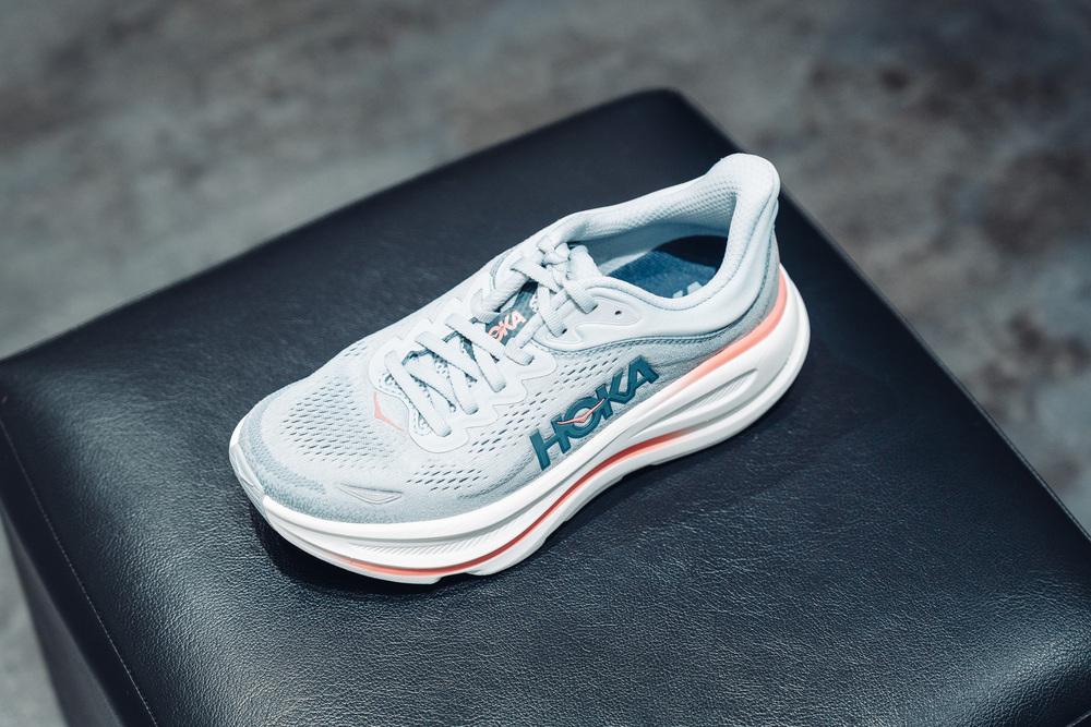 「【2026年春】スポーツショップ店員が厳選！ランニング初心者におすすめのシューズ＆アイテム5選」の画像