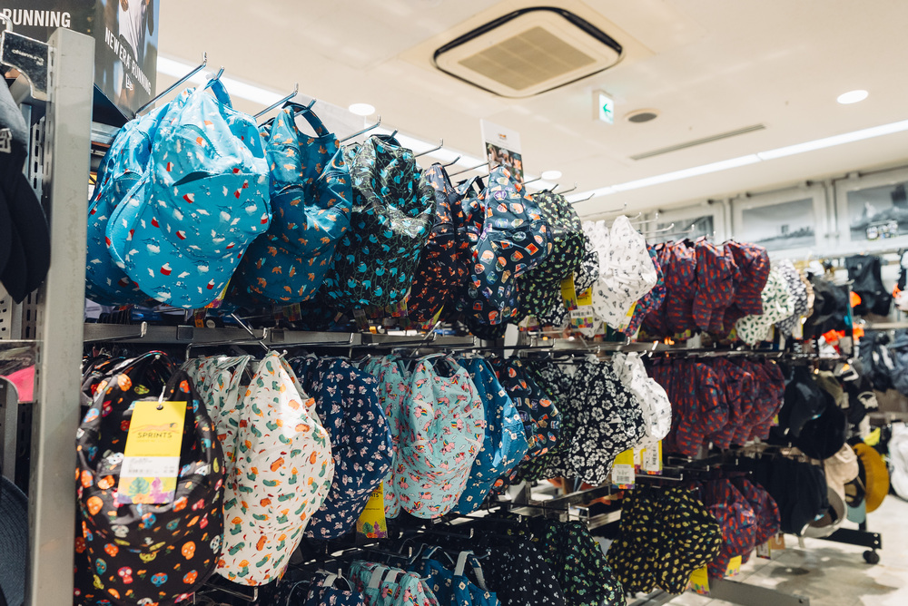 「【2026年春】スポーツショップ店員が厳選！ランニング初心者におすすめのシューズ＆アイテム5選」の画像