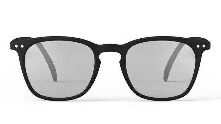 「【IZIPIZI(イジピジ)】春の紫外線対策におすすめ!デザイン性と機能性を両立した新作サングラスが『Runtrip Store』に入荷」の画像