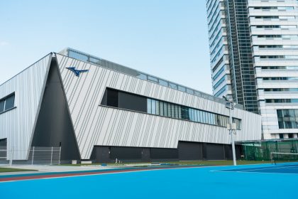 「ミズノ『MIZUNO SKY PRIME』9月11日発売！シリーズ史上最厚のマックスクッションシューズ」の画像