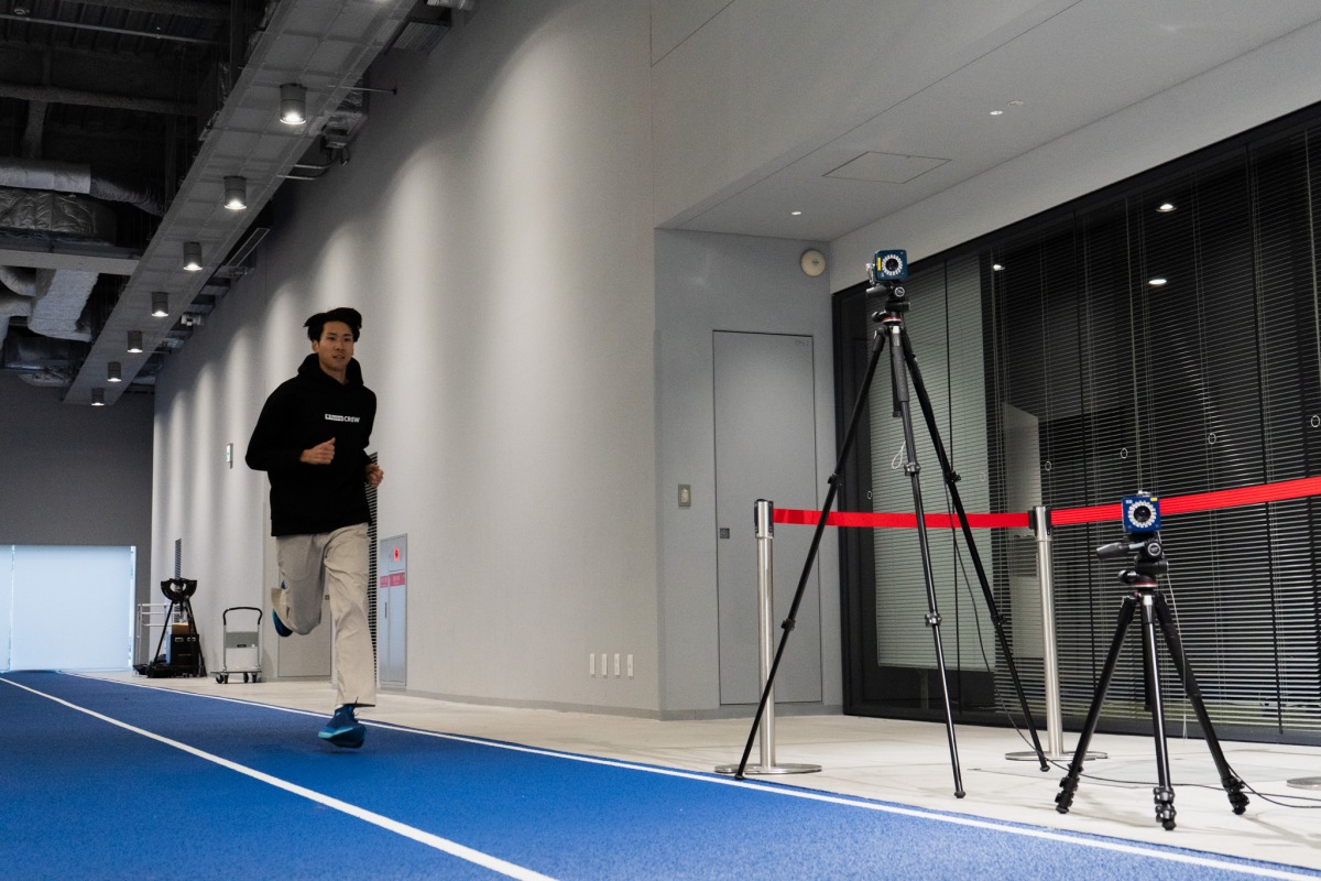 「ミズノのレースシューズ「ハイパーワープ」が作られるまで。ゼロベースからスタートした開発ストーリー」の画像