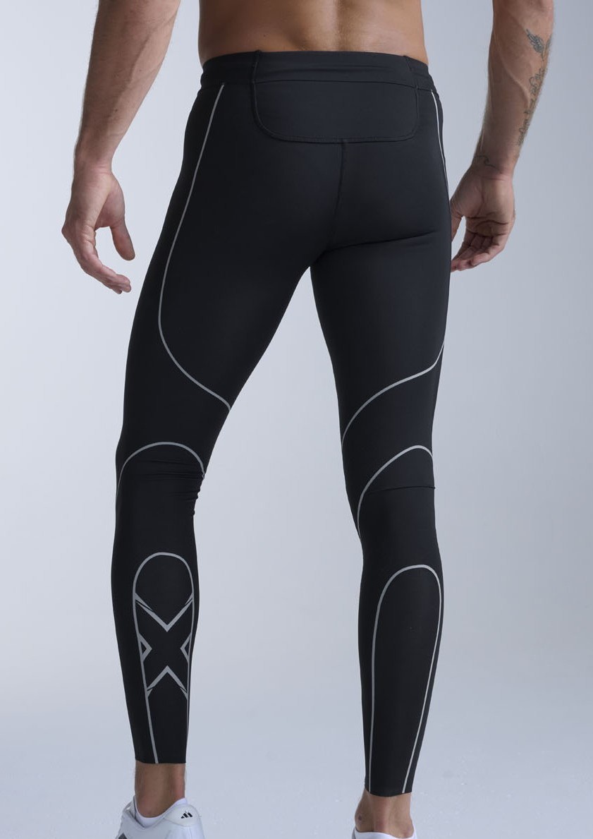 「膝に不安を抱えるランナーにおすすめ！2XU『ライトスピード・キネシス・コンプレッションタイツ』の機能と効果」の画像